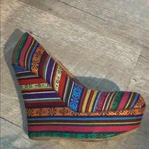 Steve Madden Pammyy multicolor wedges 8.5